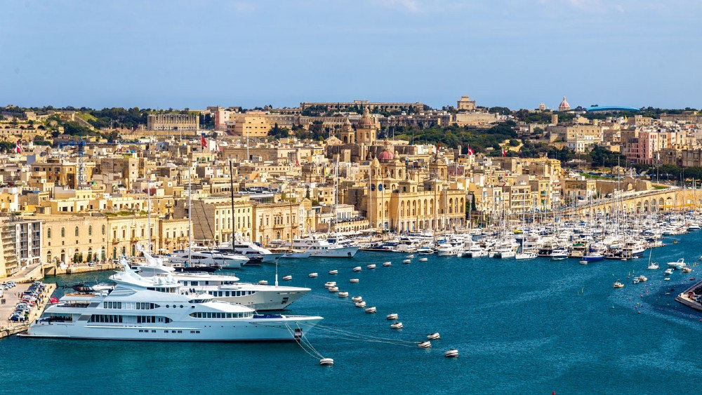 Cập bến du thuyền dễ dàng giữa mùa Covid với dịch vụ của VistaJet