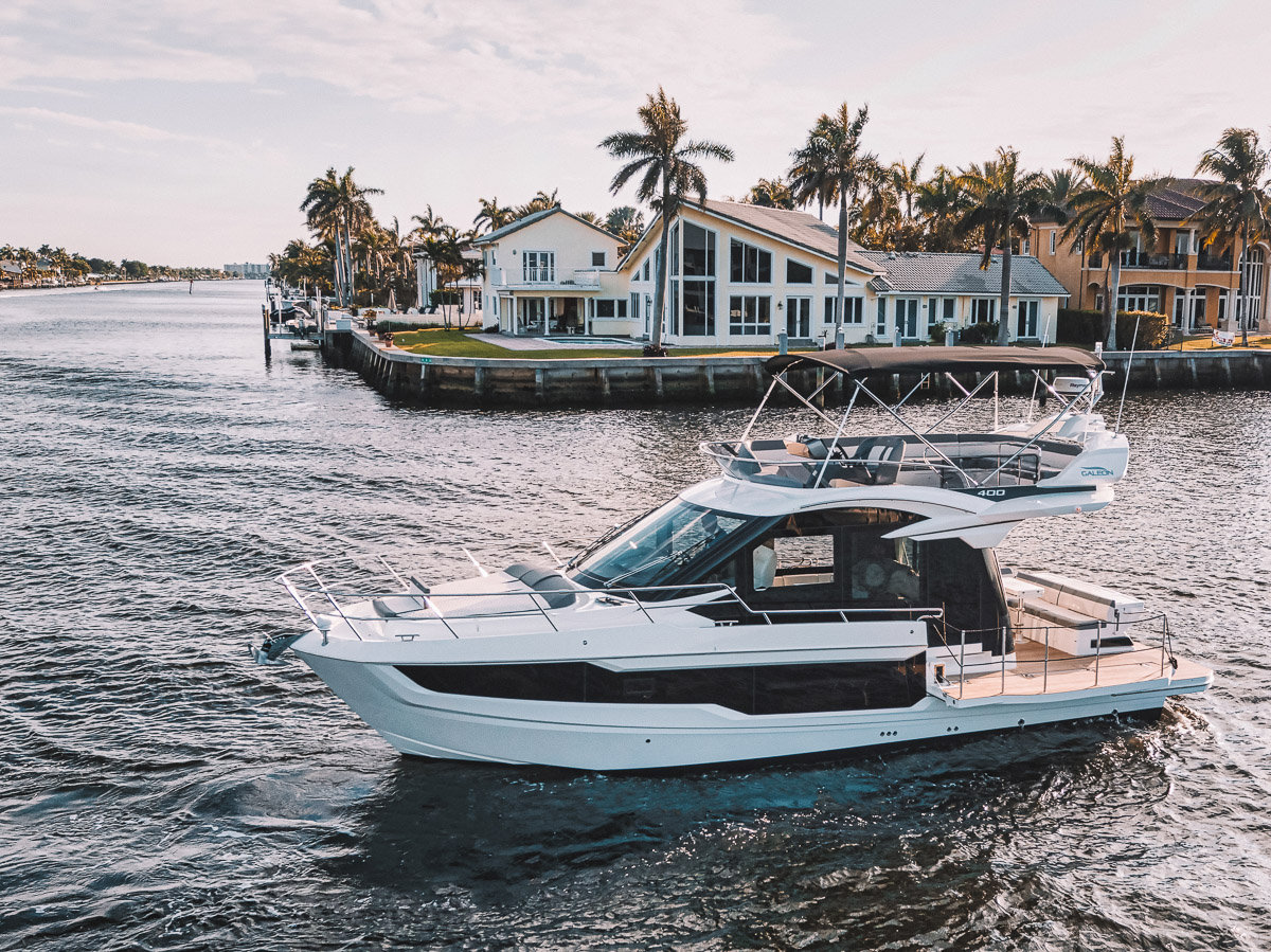 GALEON 400 FLY – thay đổi cuộc chơi du thuyền cỡ nhỏ