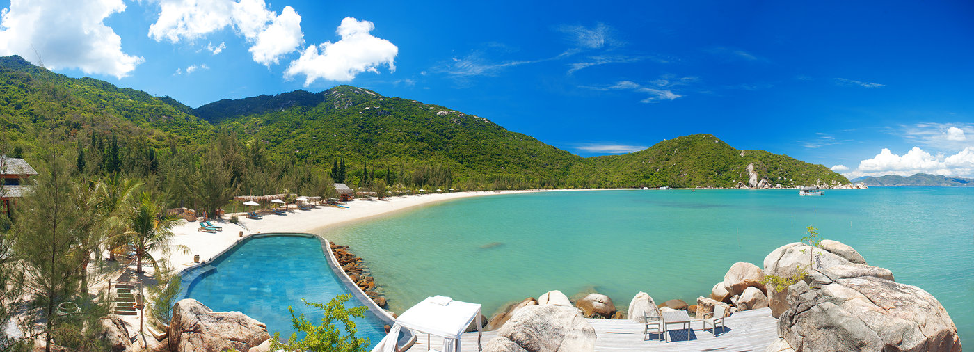 L’Alya NVB, Furama Da Nang, Ariyana Nha Trang… siêu khuyến mãi