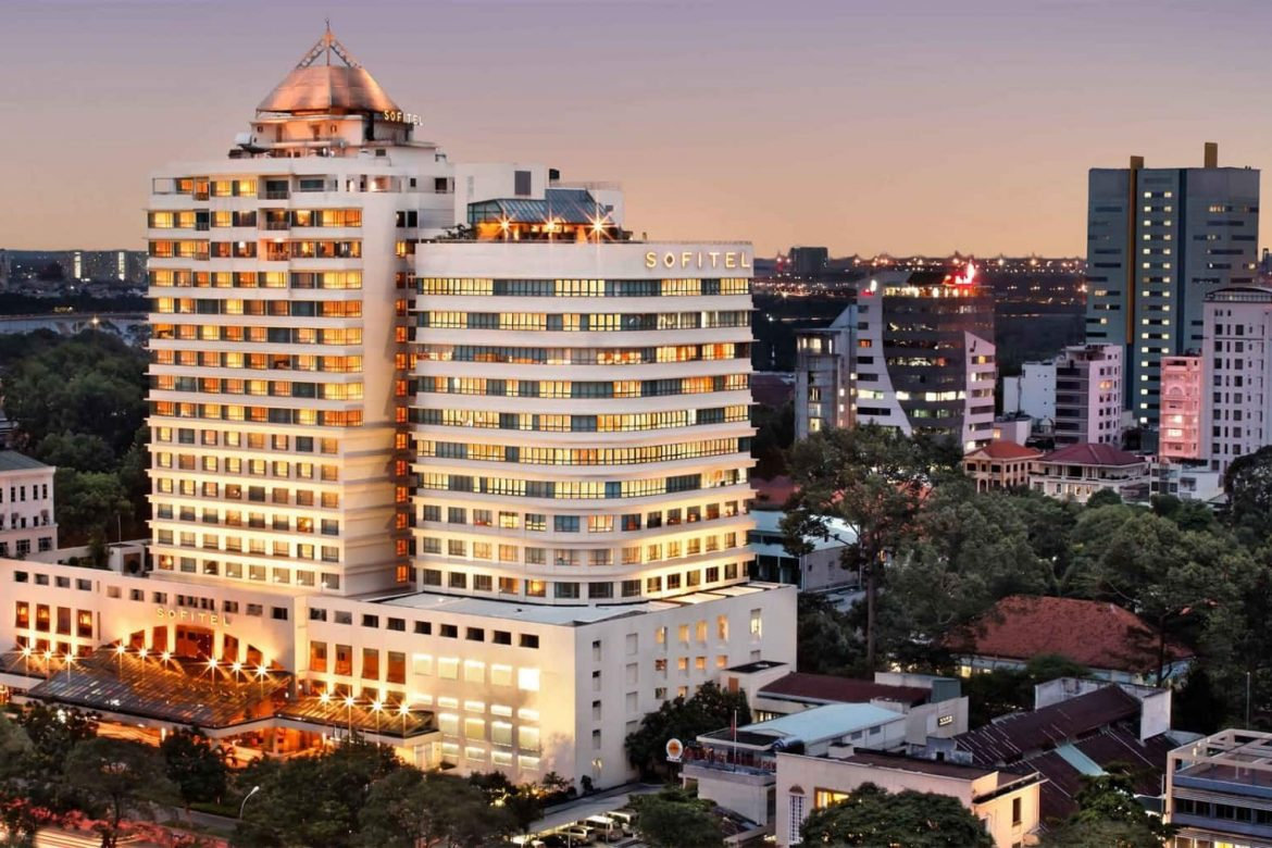 Sofitel Saigon Plaza và chiến dịch chung tay giúp đỡ miền Trung