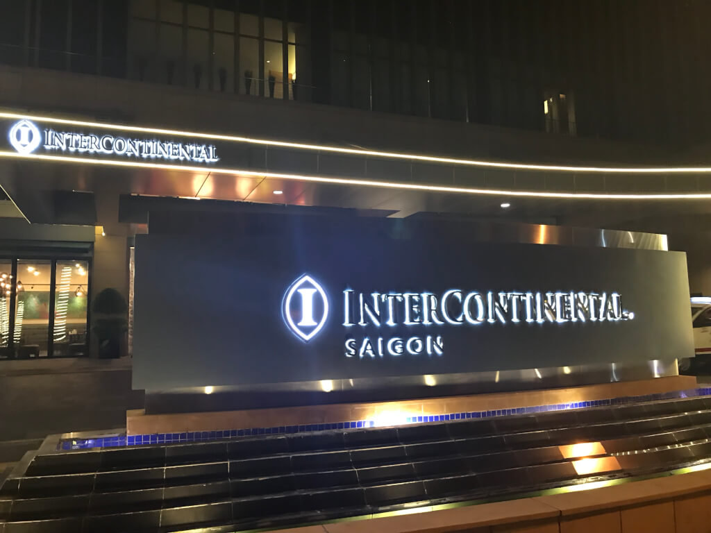 Chào đón năm mới rực rỡ cùng Intercontinental Saigon và Hoiana