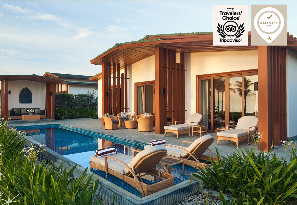 Miễn phí nâng hạng phòng Villa tại Mövenpick Resort Cam Ranh