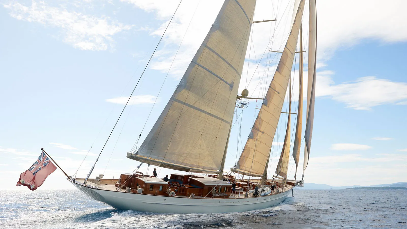 Những siêu phẩm khổng lồ xuất hiện tại Palma Superyacht Show 2021