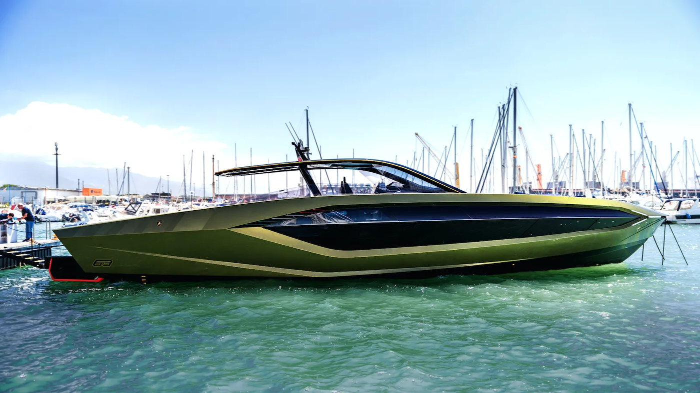 Hé lộ nội thất trên siêu "xe" mặt nước Tecnomar for Lamborghini 63