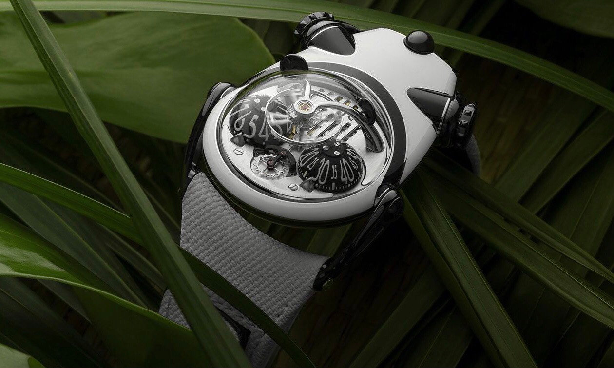 Phiên bản Panda của MB&F HM10 cho Only Watch 2021 biến hóa từ thiết kế Bulldog