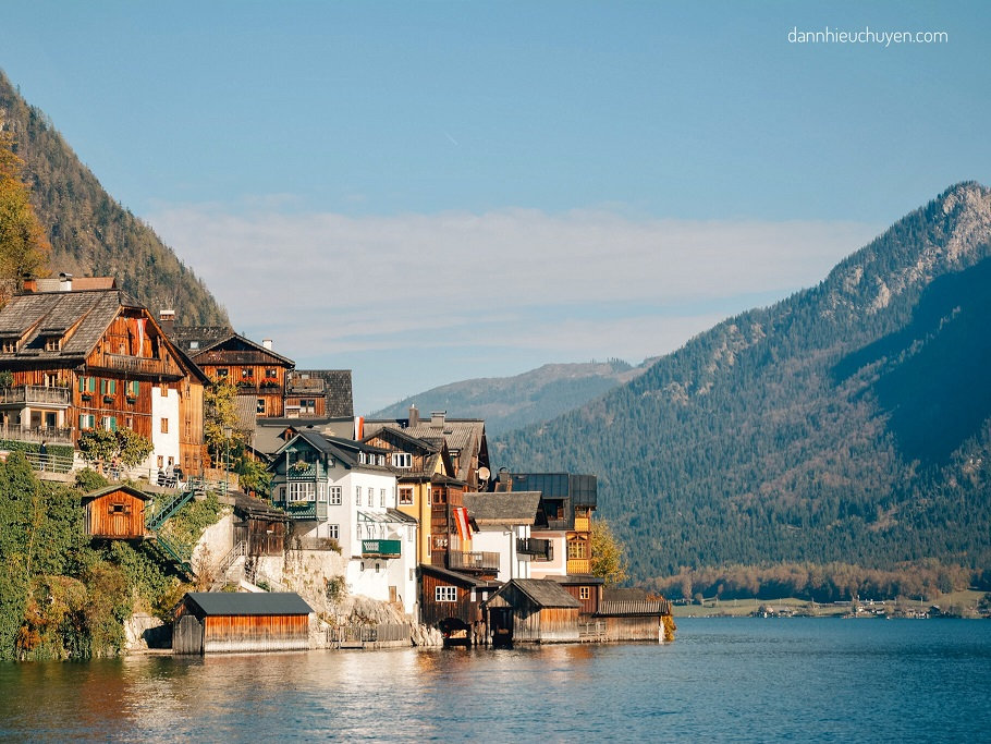 Lạc bước giữa ngôi làng cổ tích Hallstatt, di sản 7000 năm của Áo quốc