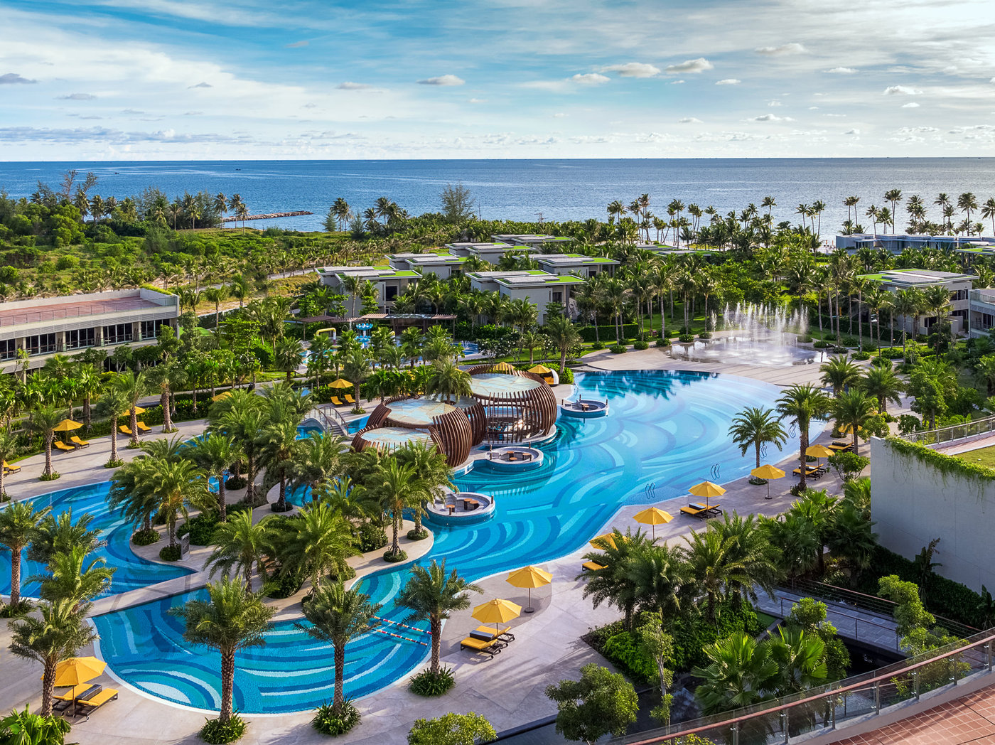 Tận hưởng kỳ nghỉ xanh của bạn tại Khu nghỉ dưỡng Pullman Phú Quốc