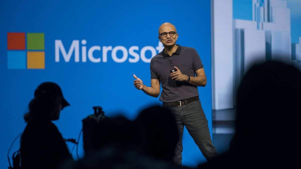 Microsoft vượt doanh thu kỳ vọng, báo cáo mức tăng trưởng 22%