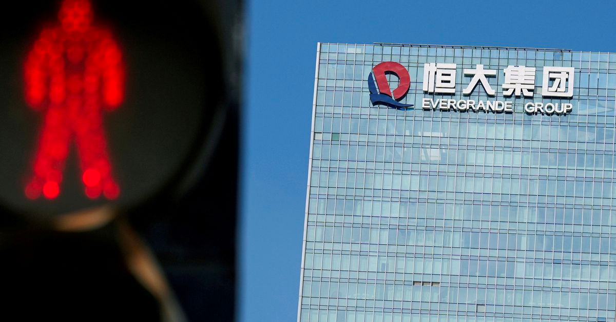 "Không trả được nợ", cổ phiếu Evergrande Group tụt dốc xuống mức thấp nhất trong 11 năm