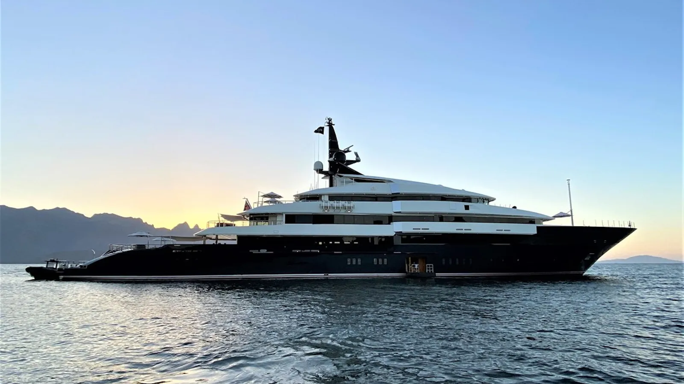 Siêu du thuyền Oceanco dài 86m Seven Seas tìm được chủ nhân mới