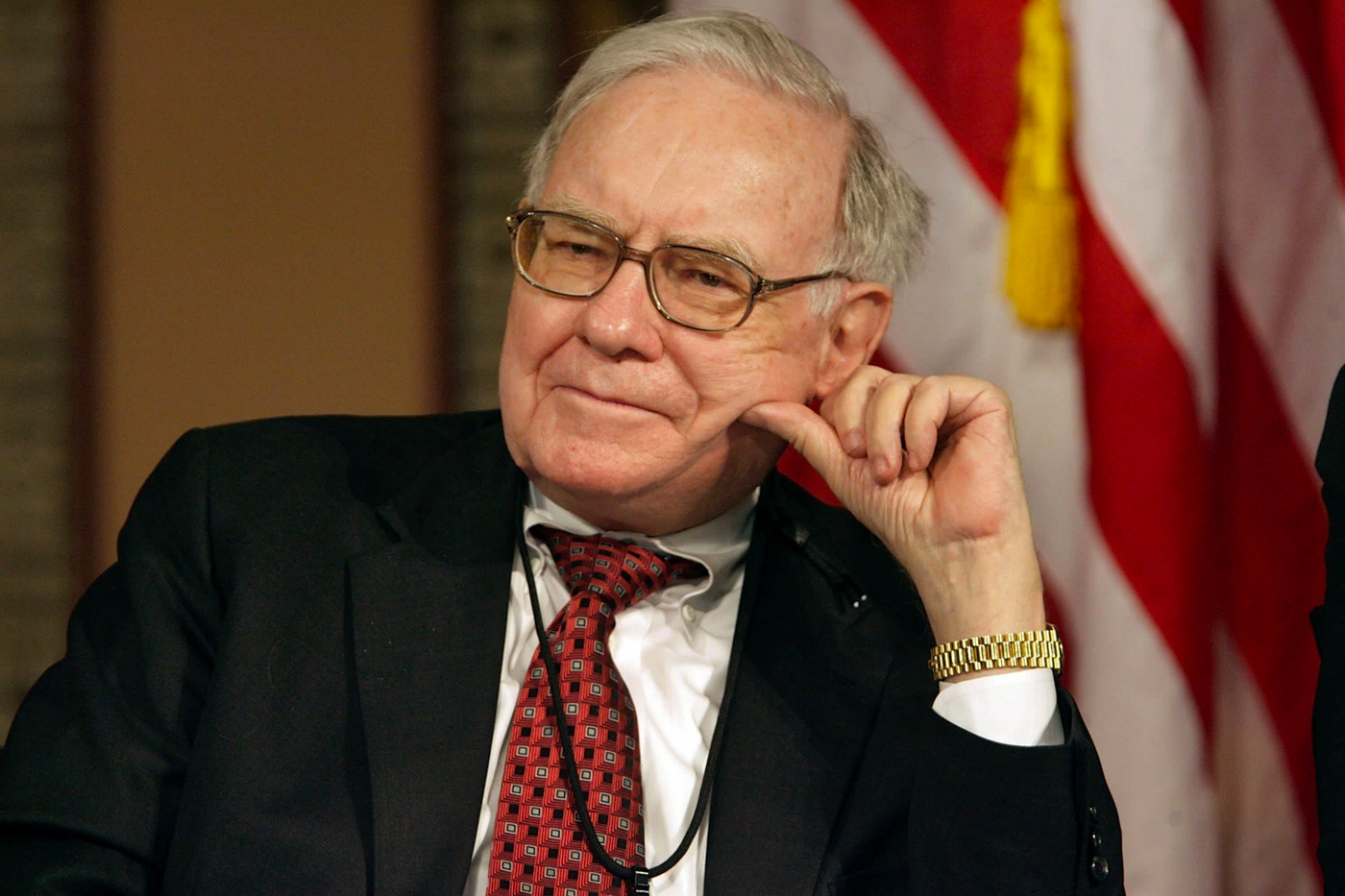 Công ty Berkshire Hathaway của tỉ phú Warren Buffett chạm mức 700 tỉ USD