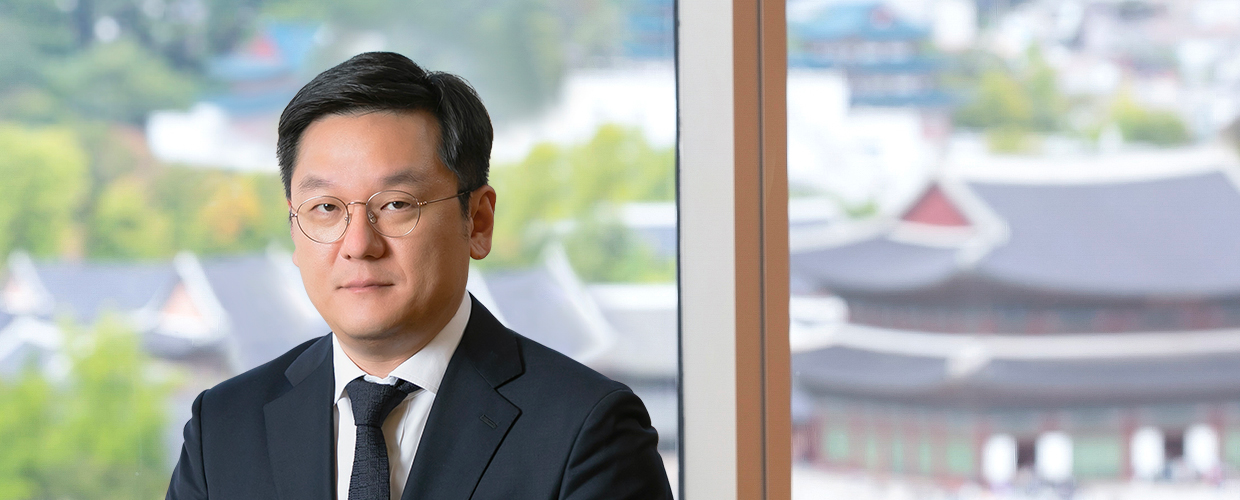 Tỷ phú Hàn Quốc Michael Kim bán 1 tỷ USD cổ phần trong MBK Partners