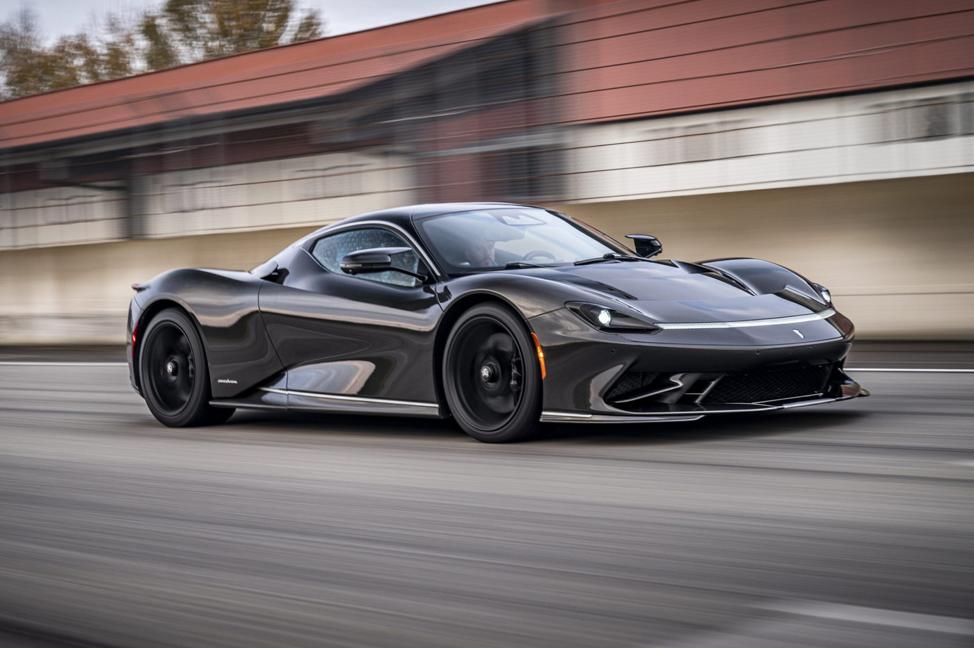 Hypercar Battista 2.4 triệu đô đạt giải ‘Hyper GT of the Year’ của TopGear.com