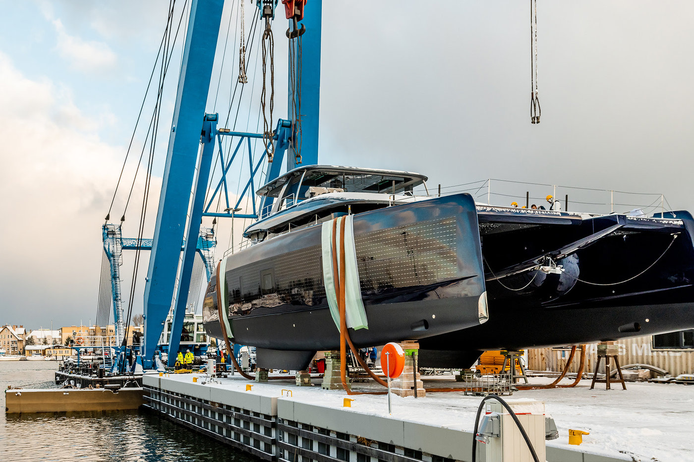 Sunreef Yachts vừa hạ thuỷ du thuyền 2 thân có công nghệ đặc biệt nhất thế giới