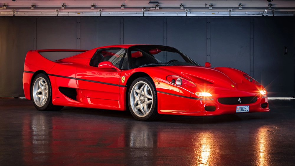 Siêu xe Ferrari F50 1996 được định giá hơn 4 triệu USD tại phiên đấu giá quốc tế