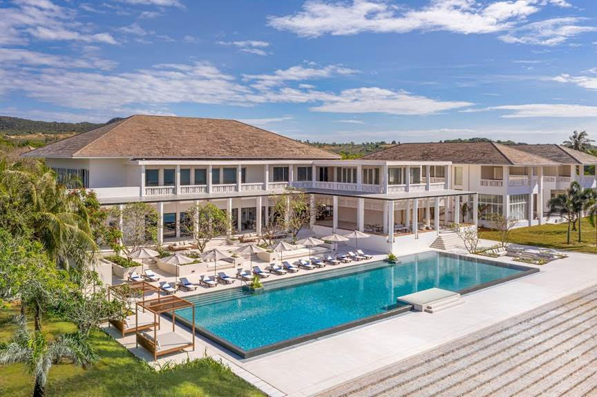 Chương trình ưu đãi dịp lễ 30/4 và 1/5 tại các khách sạn & resort hàng đầu Việt Nam
