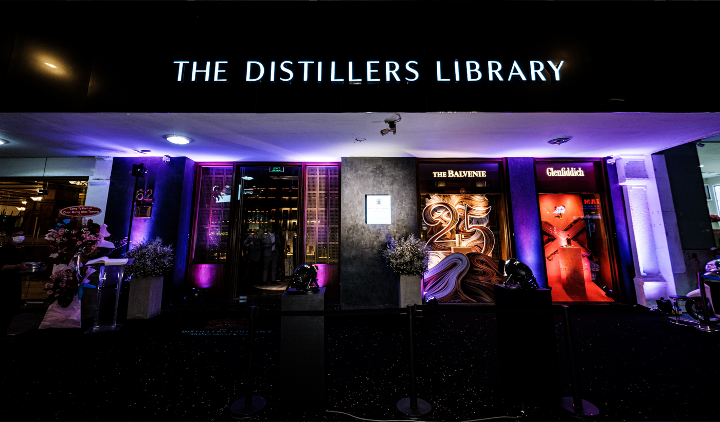 Có gì thú vị ở Thư Viện Chưng Cất đầu tiên tại Việt Nam của William Grant & Sons?