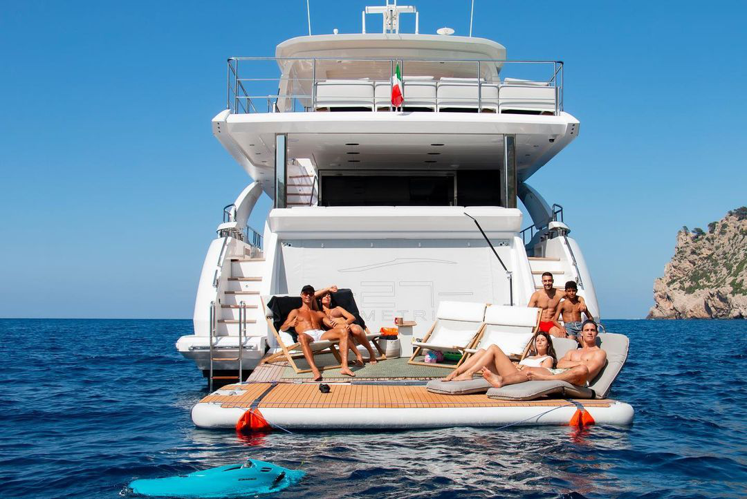 Siêu du thuyền Azimut Grande 27 – Lựa chọn thông minh của Cristiano Ronaldo