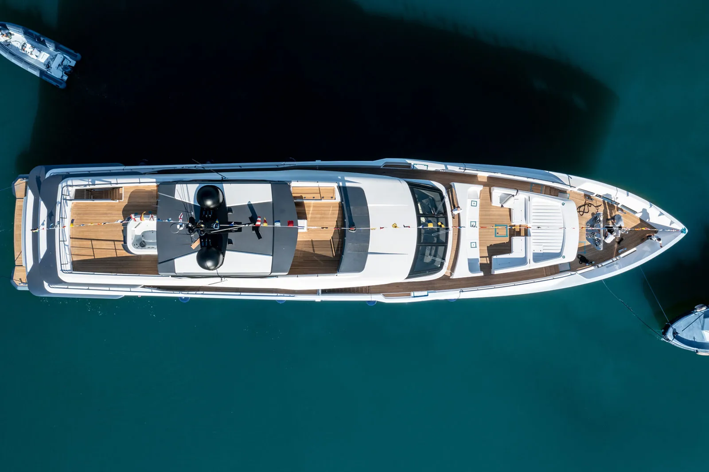 Ferretti Group ra mắt du thuyền flagship mới Custom Line 140 dài 42,61m