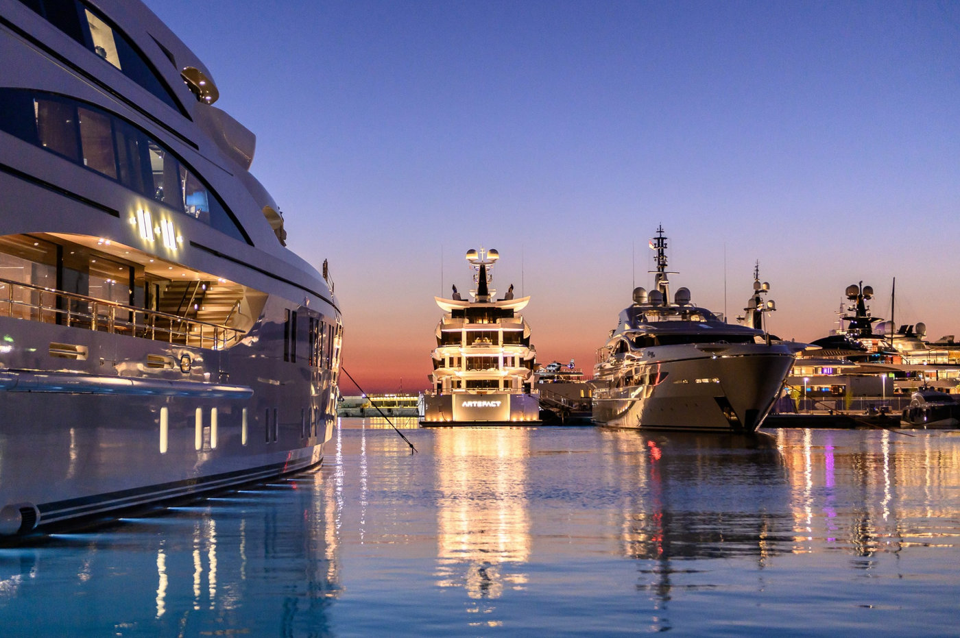 Hoành tráng danh sách dàn siêu du thuyền sẽ góp mặt tại Monaco Yacht Show 2022