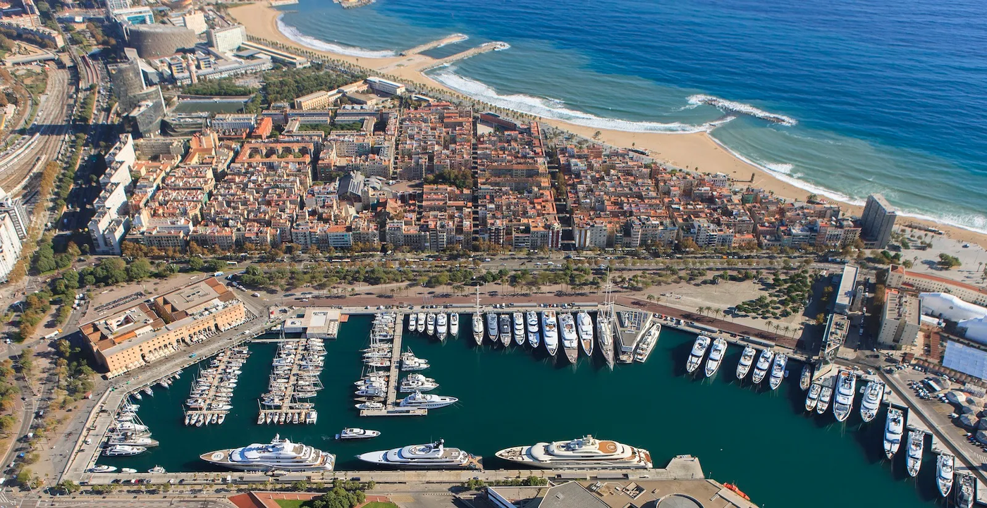 Marina Port Vell – Bến đỗ lý tưởng cho siêu du thuyền trong mùa đông năm nay