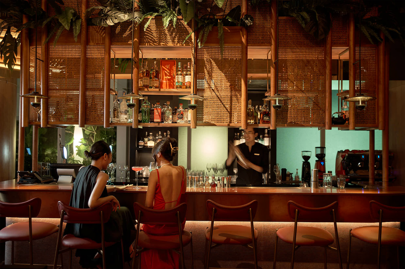 BAR SON, một trải nghiệm nhịp sống Sài Gòn đặc biệt qua phong cách Vibe Dining