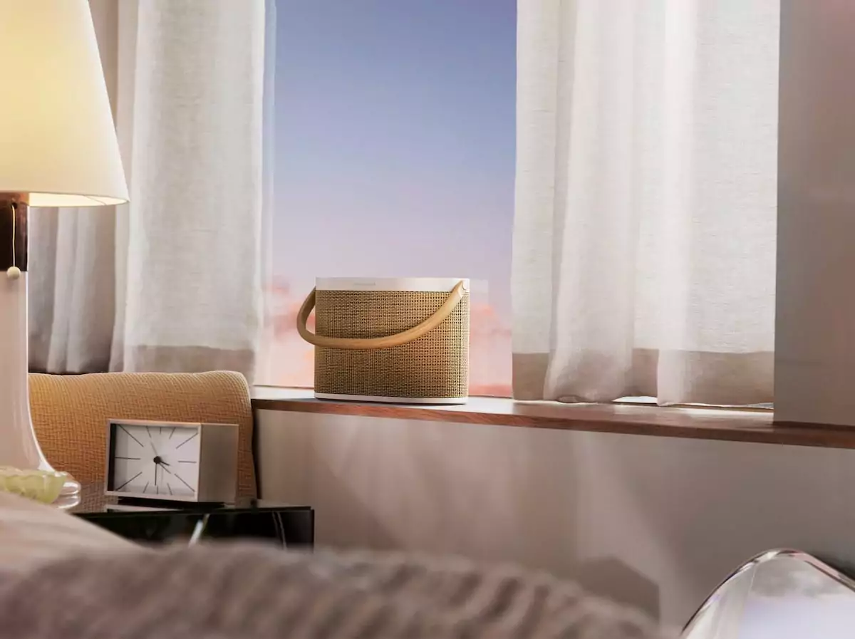 Bang & Olufsen kết hợp cùng Gamfratesi tạo nên mẫu loa Beosound A5 giàu chất thi ca