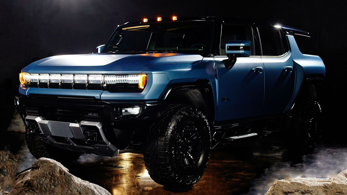GMC sắp sửa “tái xuất” với Hummer EV Omega Edition sơn mờ đầy ấn tượng