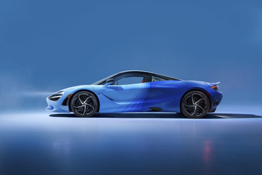 McLaren Automotive mang lớp sơn Spectrum Theme đa sắc độ lên siêu xe 750S siêu nhẹ