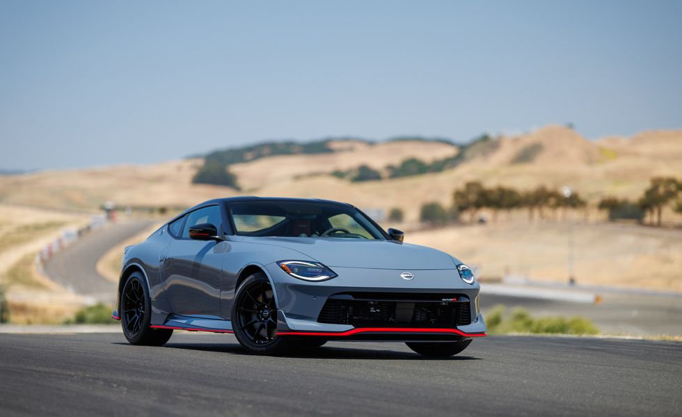 Nissan Z NISMO 2024  tăng mã lực, nâng cấp trải nghiệm lái xe trên mọi cung đường đua