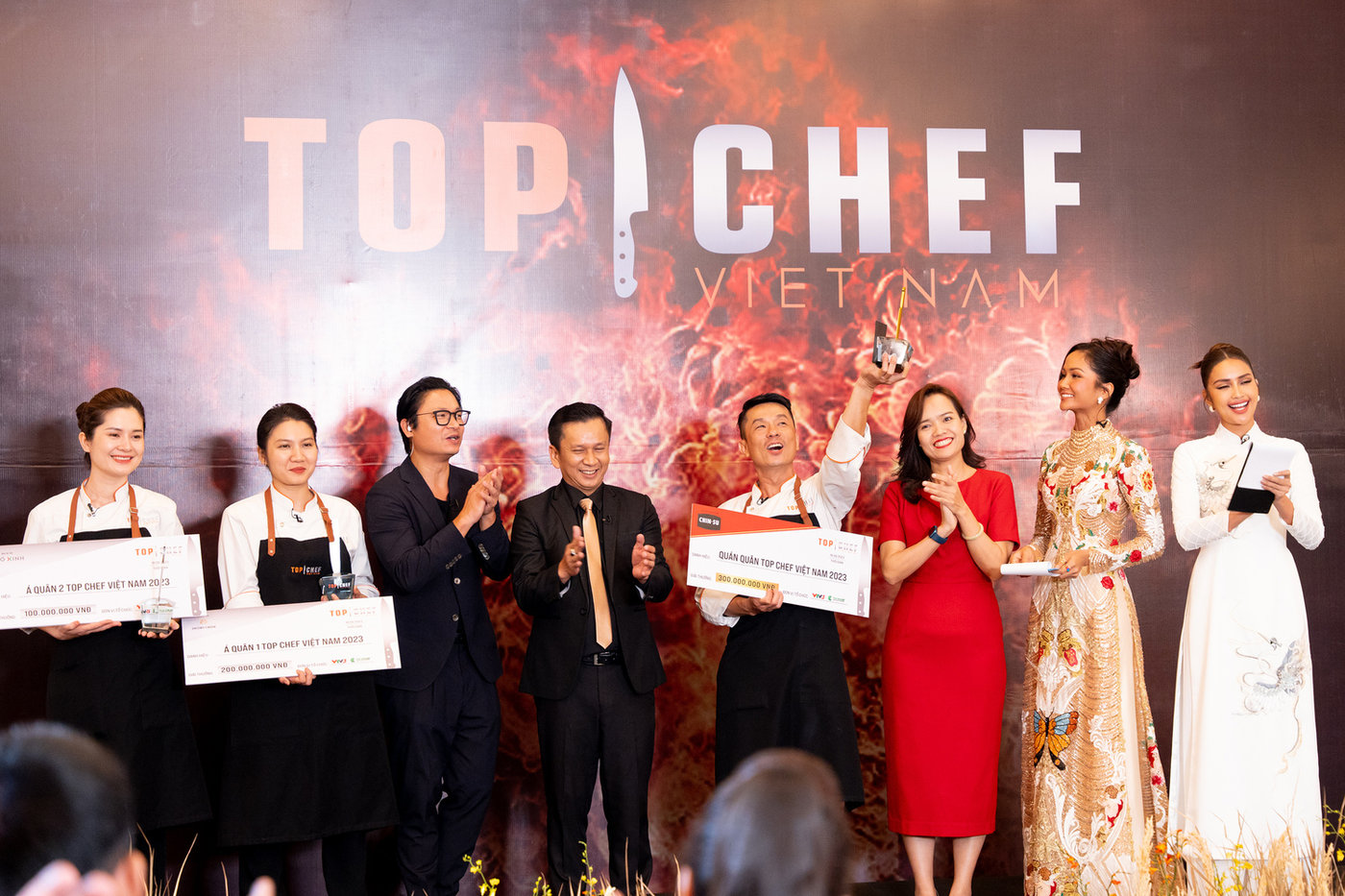 Top Chef 2023 khép lại với màn trình diễn hấp dẫn, quán quân gọi tên Chef Đinh Sơn Trúc