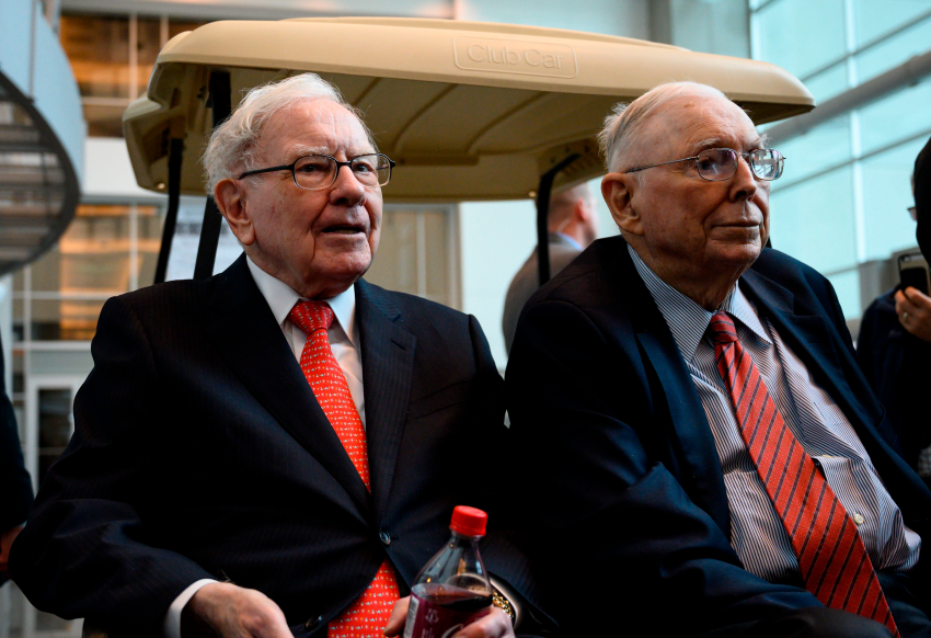 "Cánh tay phải" của Warren Buffett – Charlie Munger qua đời ở tuổi 99