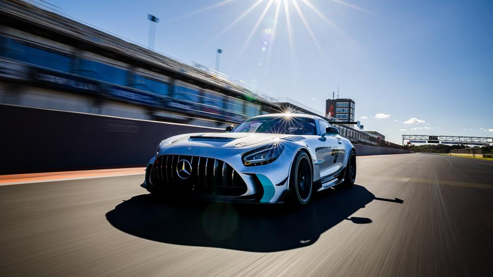 Vạn lý tốc độ – hơi thở của mãnh thú Mercedes-AMG GT2