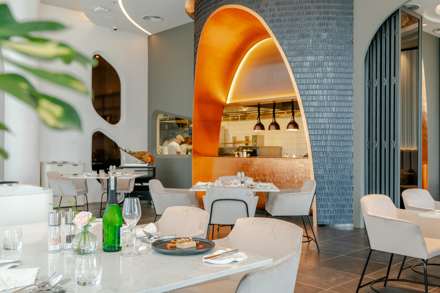 Hispania – Gran Meliá Nha Trang đưa tinh túy ẩm thực Tây Ban Nha đến với phố biển
