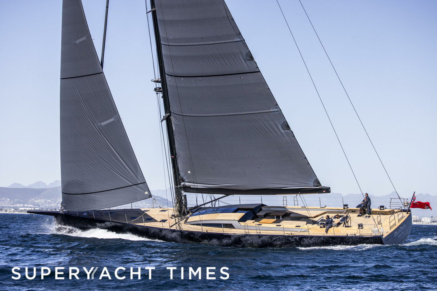 Khám phá các du thuyền góp mặt tại sự kiện Giorgio Armani Superyacht Regatta