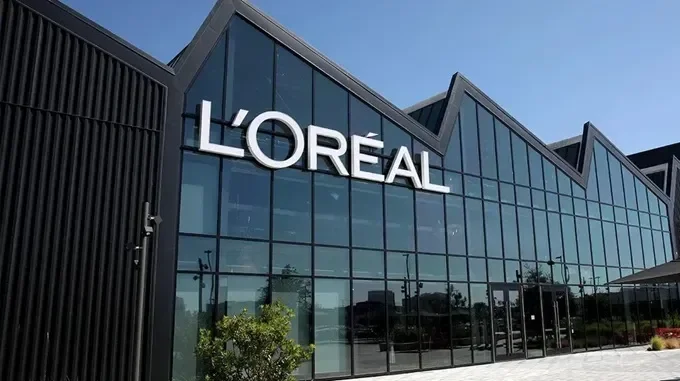 L’Oréal mua lại 10% cổ phần của Galderma Group AG