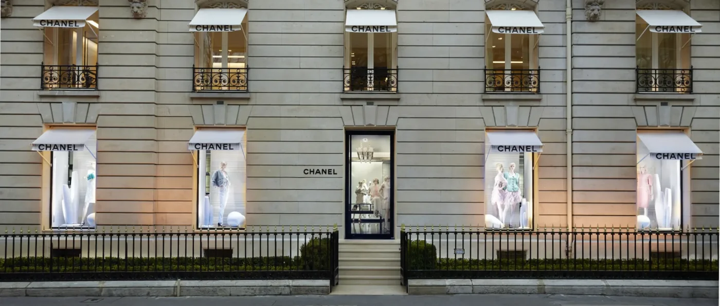 Thương hiệu xa xỉ Chanel đang dần hé lộ kế hoạch mở rộng đế chế bất động sản của mình tại Paris