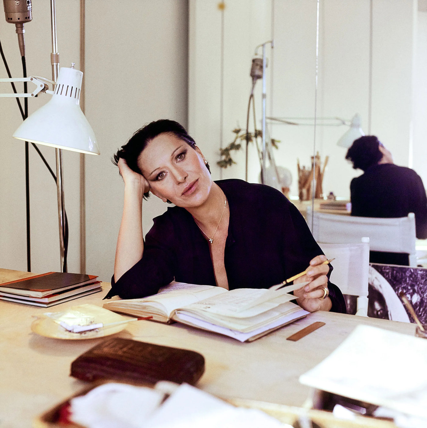 Elsa Perreti: nhà thiết kế nữ trang huyền thoại viết nên trang sử của Tiffany & Co.