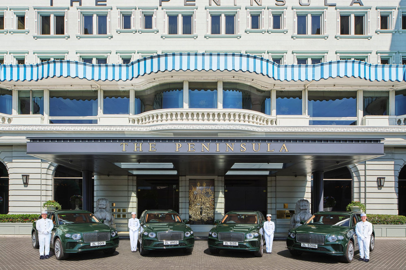 The Peninsula Hong Kong & đội siêu xe bespoke Bentley Bentayga EWB Azure