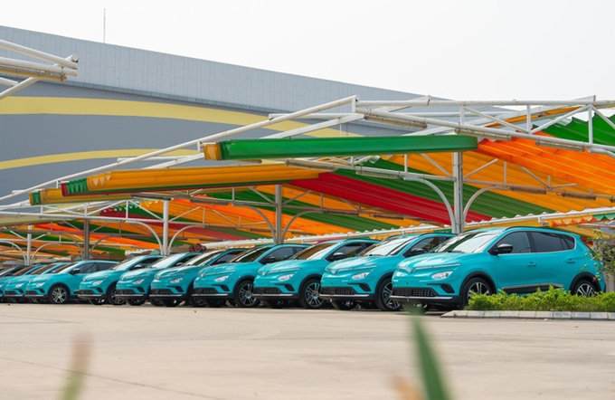 Tập đoàn Vingroup ra mắt dịch vụ taxi điện tại Indonesia