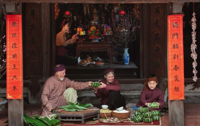 Hà Nội tái hiện truyền thống Tết cổ truyền quyến rũ ở Làng cổ Đường Lâm