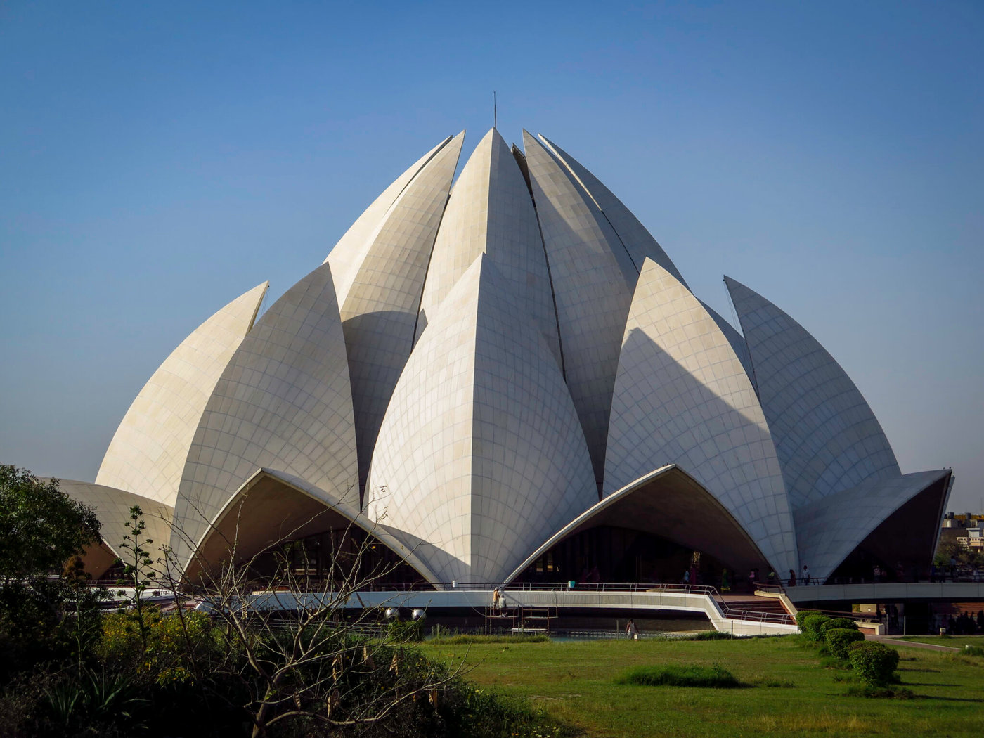 Chiêm ngưỡng đền thờ Hoa Sen: Tuyệt tác kiến trúc tôn giáo giữa lòng New Delhi