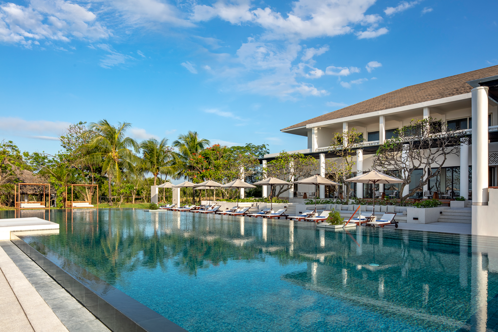 Tận hưởng ngày Lễ Tình nhân nồng nàn tại Azerai Kê Gà Bay và Azerai La Residence Huế