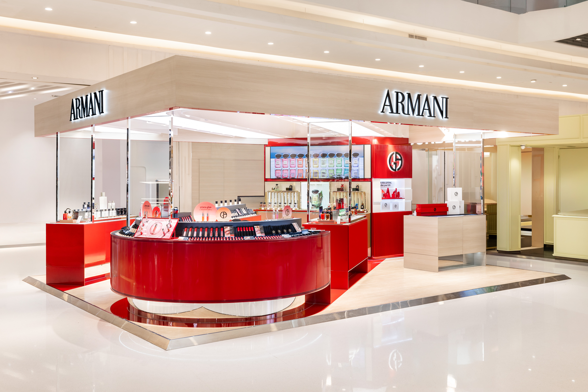 Armani Beauty ra mắt tại Việt Nam, quy tụ dàn khách mời danh tiếng