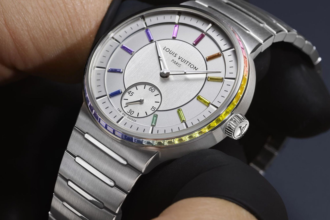 BST Louis Vuitton Tambour: Khi nghệ thuật chế tác chạm đến đỉnh cao xa hoa