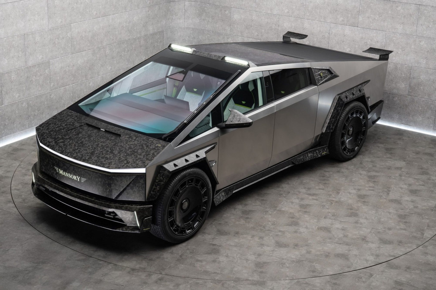 Mansory "lột xác" Tesla Cybertruck thành phiên bản độc nhất vô nhị