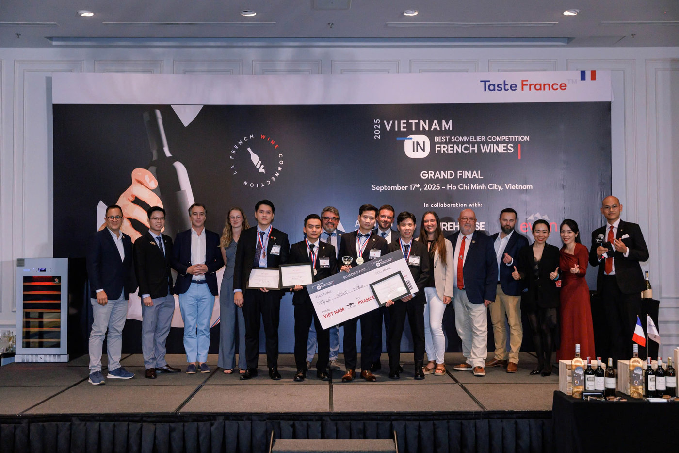Vietnam Best Sommelier in French Wines 2025 tôn vinh người phục vụ vang Pháp