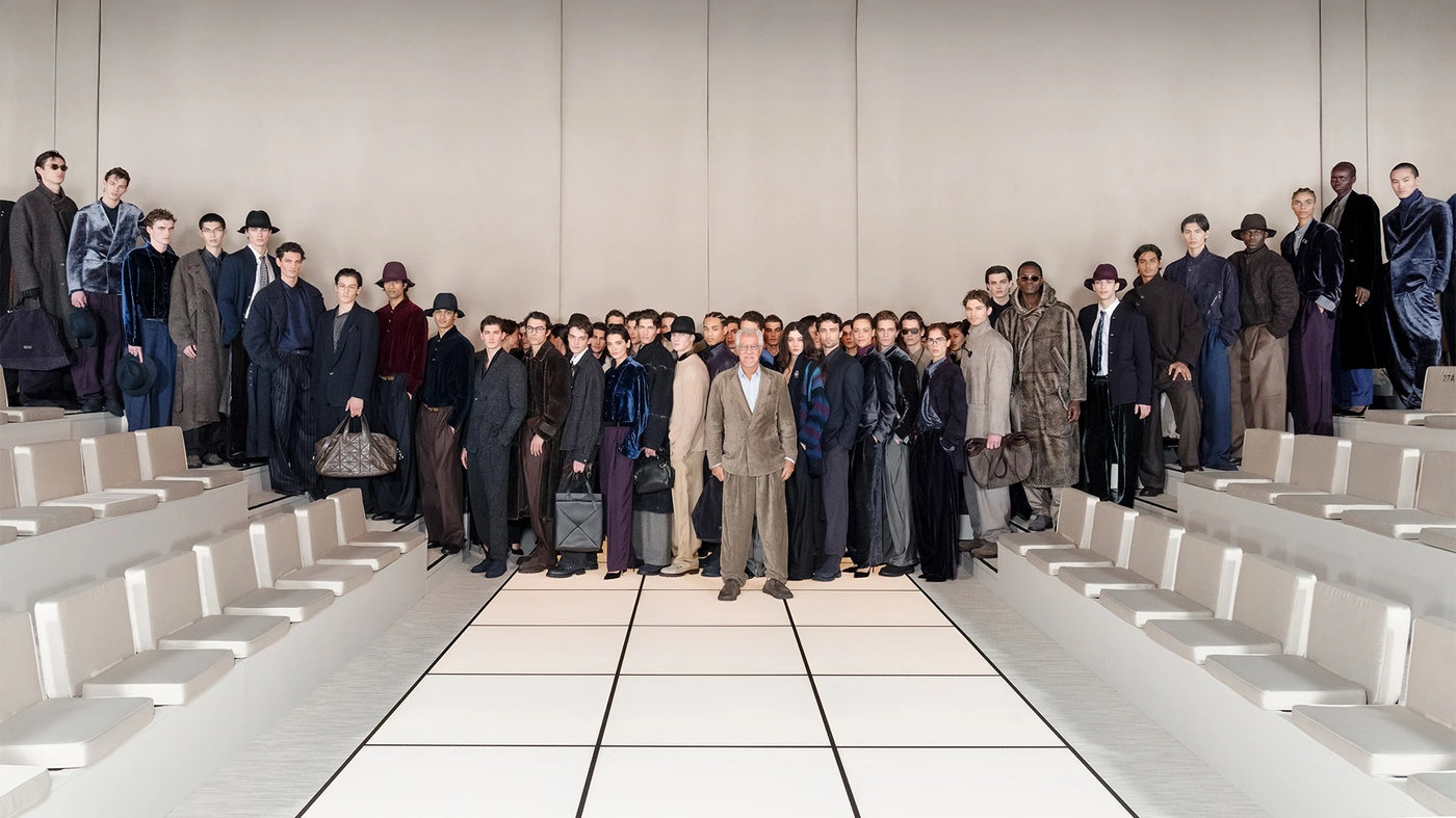 BST Giorgio Armani Thu Đông Nam 2026 tại Milan: Vận hành bánh răng di sản