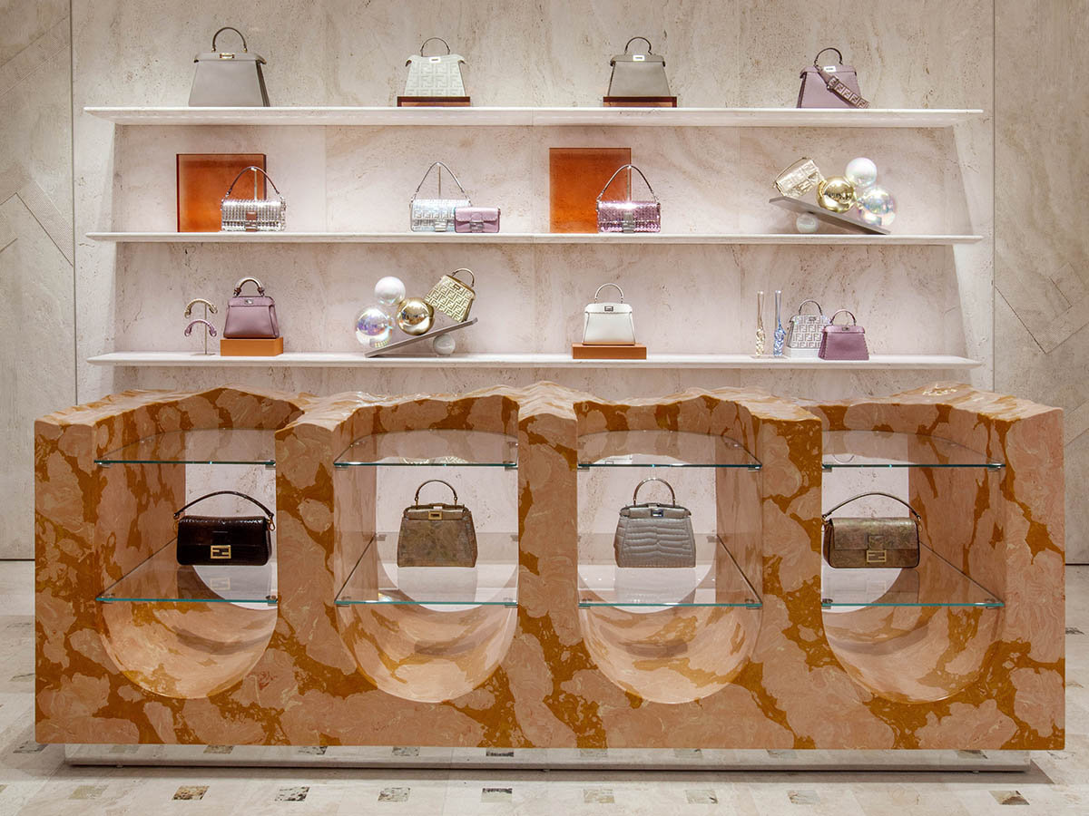 Fendi tái hiện 100 năm lịch sử thiết kế tại triển lãm Design Miami 2026