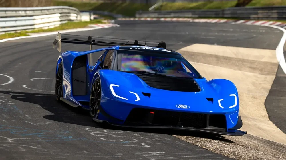 Kỷ lục vô tiền khoáng hậu của Ford GT Mk IV tại đường đua Nürburgring